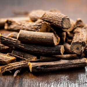 Close,Up,Of,Ayurvedic,Herb,Liquorice,Root,licorice,Root,,Mulethi,Or Licorice Extract
